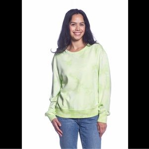 🎄 Tie Dye Sweatshirt